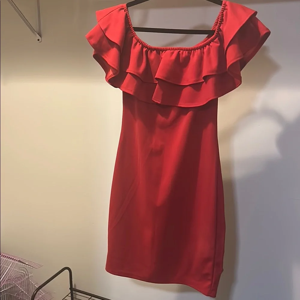 Red Ruffled Off-the-Shoulder Mini Dress - Picture 6 of 7